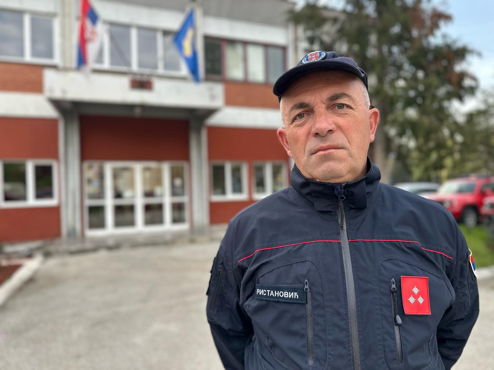 Vatrogasci iz Čačka izveli veliki podvig na planini Kablar, evo kako je tekla evakuacija izgubljenih turista/ Foto: RINA