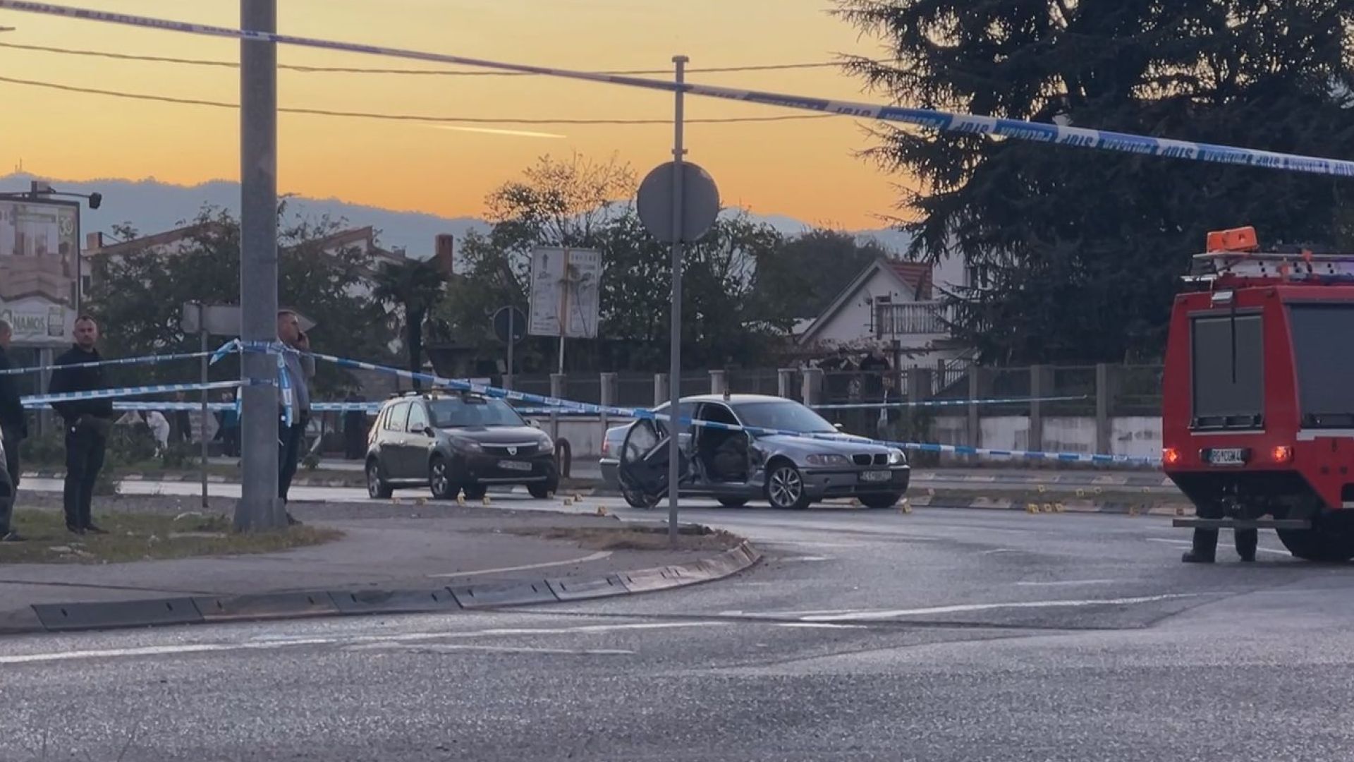 Horor u Podgorici: Muškarac sasuo kišu metaka – dvojicu ranio u noge na sred ulice