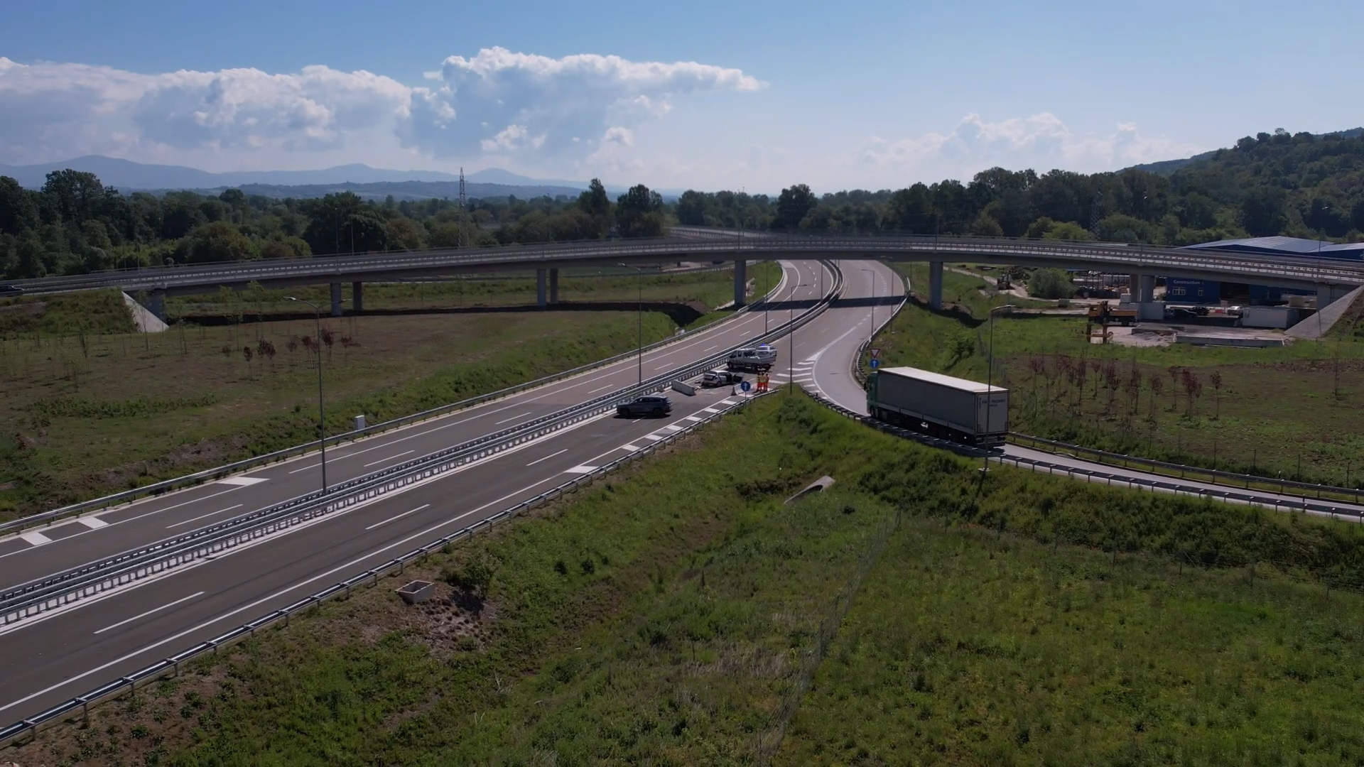 Nezgoda na auto-putu Miloš Veliki kod naplatne stanice u Pakovraću / foto: RINA