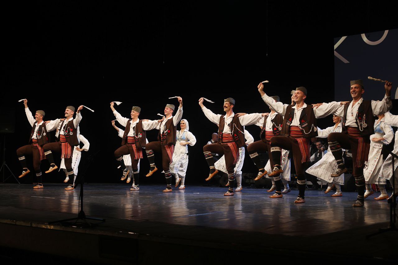: Publika tražila još, izvođači se tri puta vraćali na scenu/ Foto: Promo