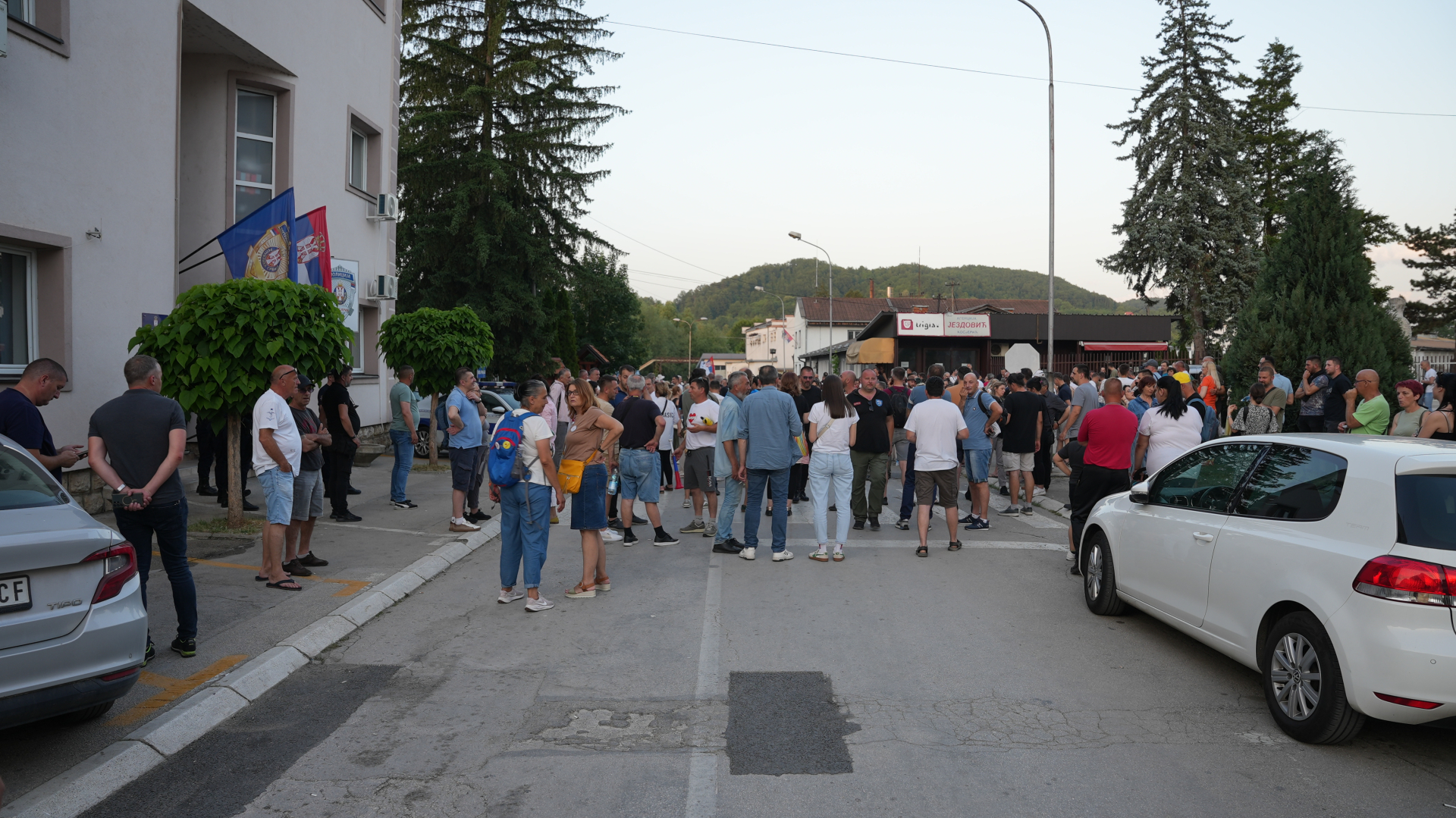 Blokaderi u centru Kosjerića / foto: RINA