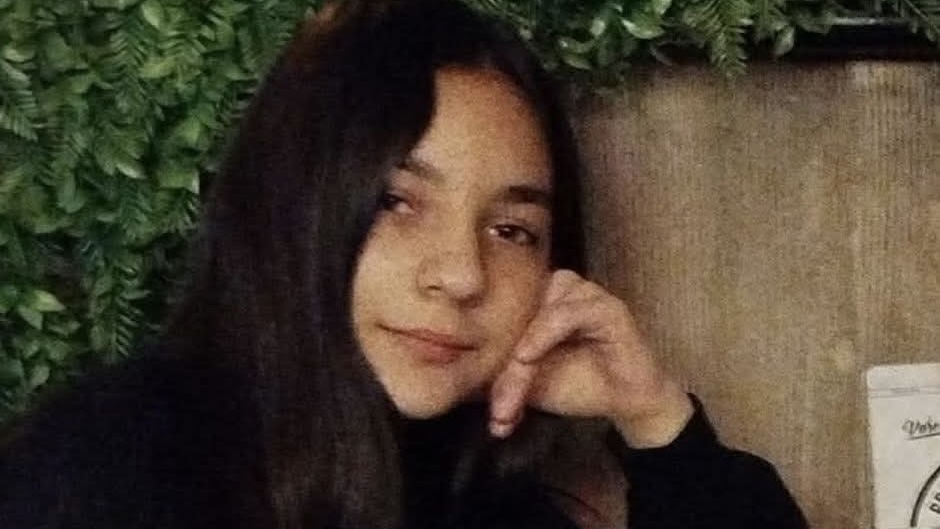 Nestala devojčica (13) iz Čačka: Krenula jutros u školu i od tada od nje nema ni traga ni glasa, očajna majka moli za pomoć
