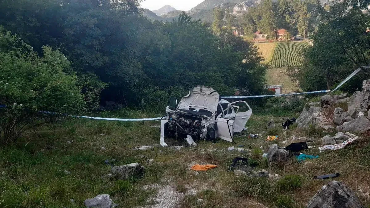 Jeziva statistika od koje se ledi krv u žilama: Od početka meseca osam ljudi poginulo na putevima u Crnoj Gori, policija apeluje na oprez