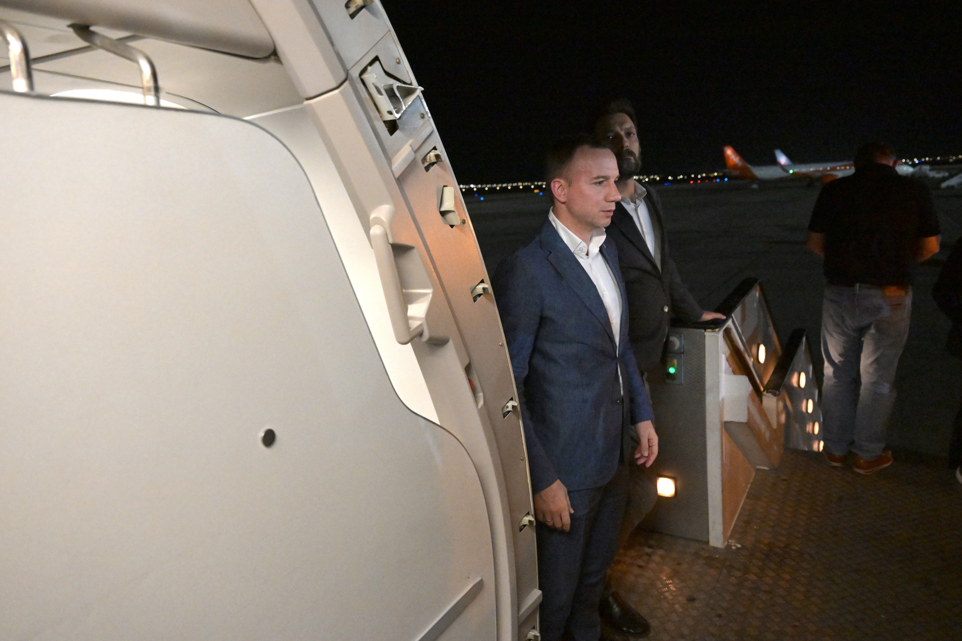 Srbija evakuisala svoje građane iz Izraela, u Beograd sletelo 38 ljudi: "Naši građani su sada bezbedno stigli iz Tel Aviva" (FOTO)(VIDEO)
