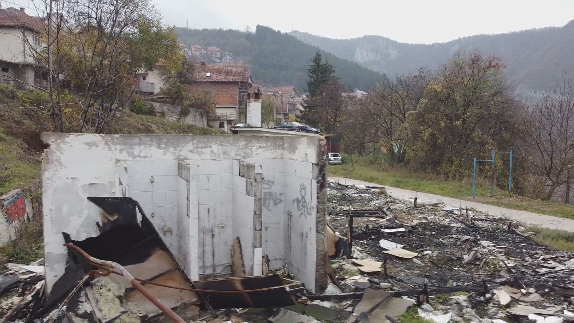 Ruglo grada postaće velelepno naselje: Užice konačno ruši stari studentski dom u Turici, na tom mestu planiran vrtić i novi sadržaji