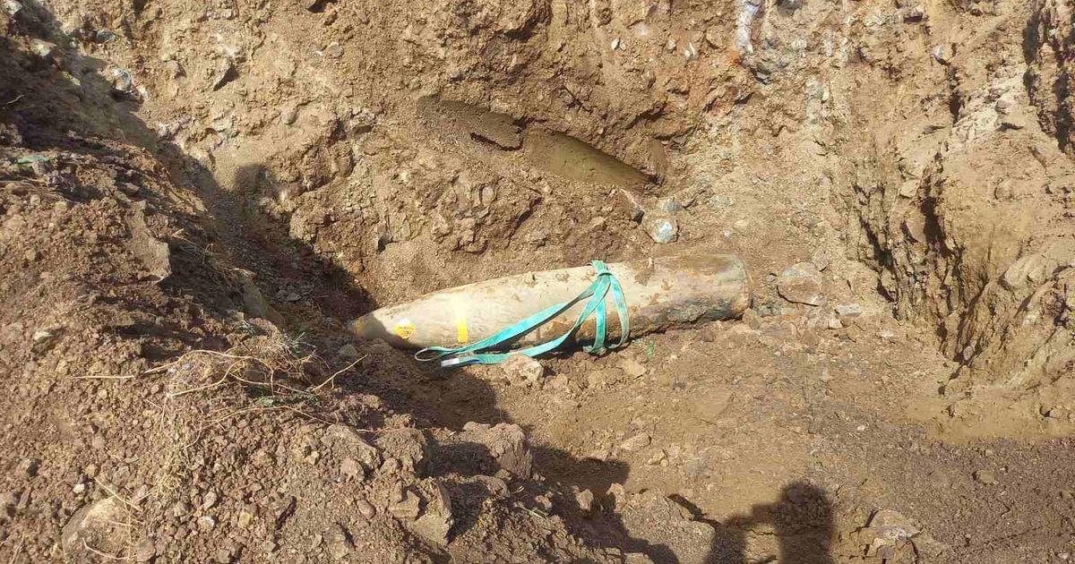 Ako čujete detonacije, ne brinite: Uklanja se pronadjen artiljerijski projektil kalibra 100 milimetara u širem centru Kragujevca, sutra ga uništavaju u kamenolomu Straževica