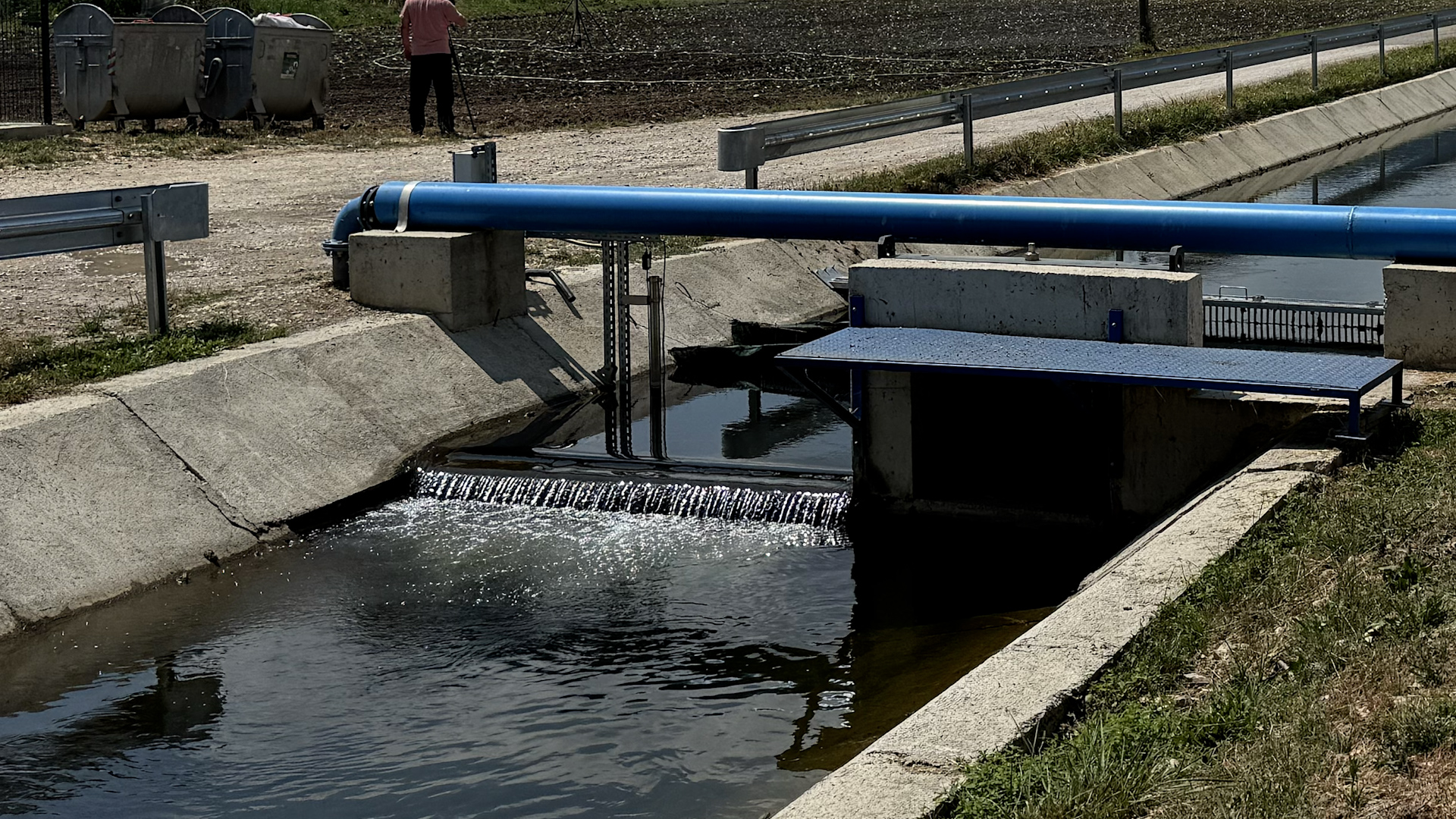 Prošle godine šest a ove 86 korisnika, ovo je spas u vrelim letnjim danima za poljoprivrednike: Kanal za navodnjavanje Čačak - Parmenac sjajna stvar, očekuje se i proširenje (FOTO)