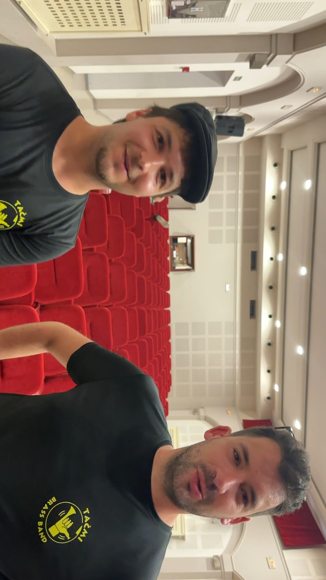Obožavamo Srbiju, sviramo Đurđevdan i Mesečinu: Mladi Slovenci u Guči napravili pravi show pa kažu - kod nas se svira klasičnije, a ovde iz srca i duše (FOTO)(VIDEO)
