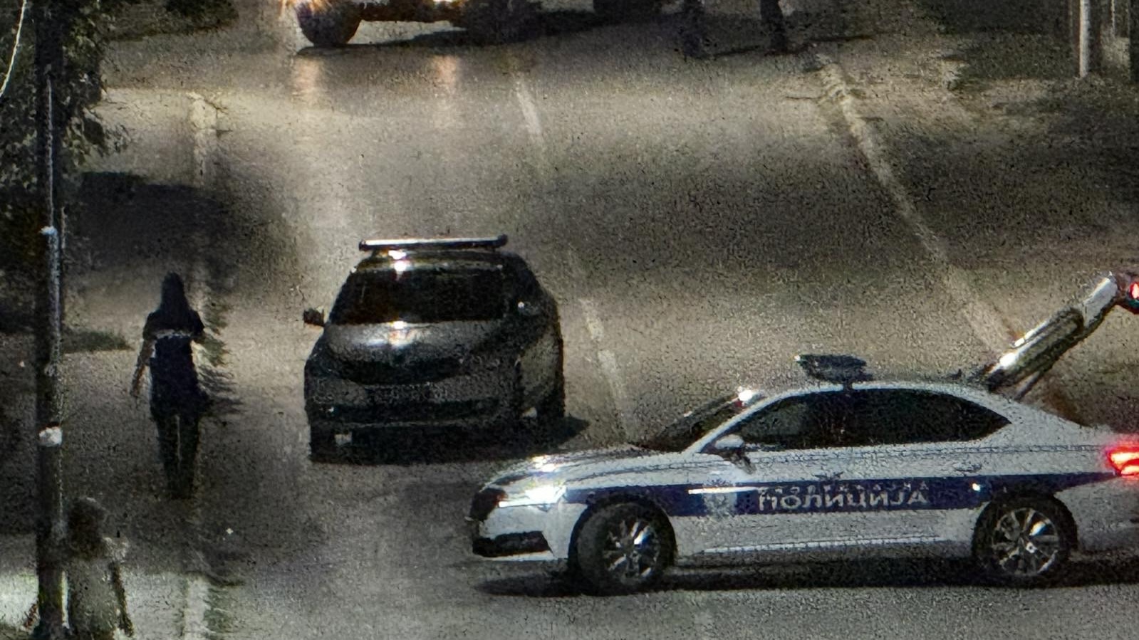 Sudar policijskog vozila i kamiona: Saobraćajna nezgoda u centru Arilja, odmah na lice mesta izašla druga patrola/ Foto: RINA