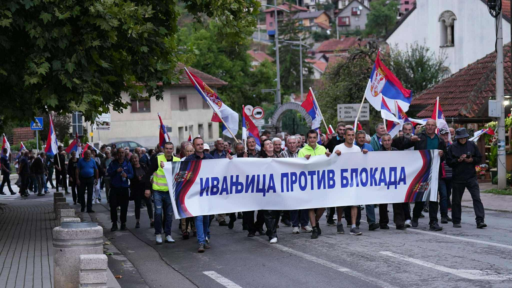 Veliki narodni skupovi protiv blokada u Lučanima i Ivanjici / foto: RINA