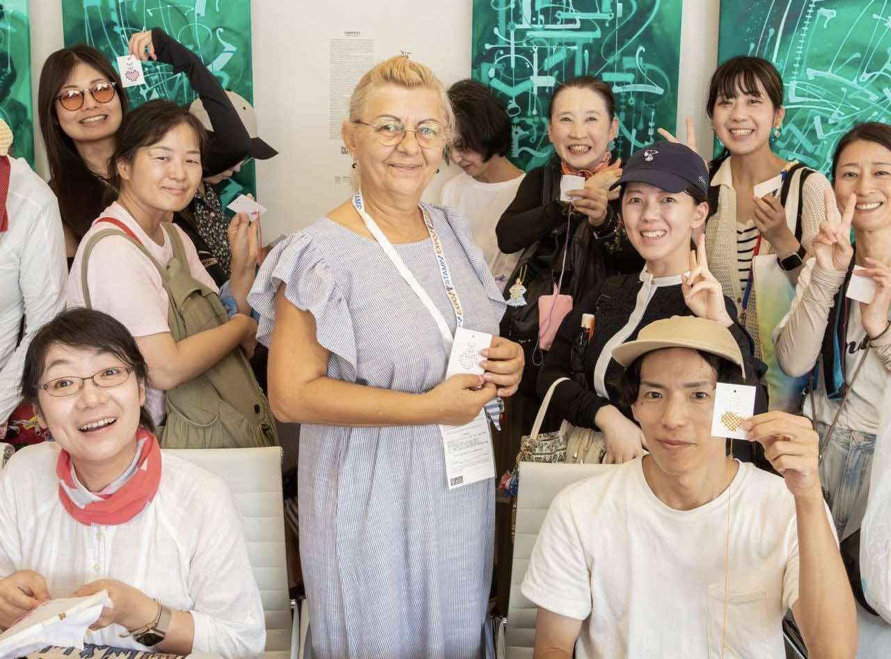 Japanke odušveljene ručnim radom žena iz Srbije: Na svetskoj izložbi EXPO Osaka 2025 naš paviljon obara rekorde, do sada ga posetilo preko 800.000 ljudi 