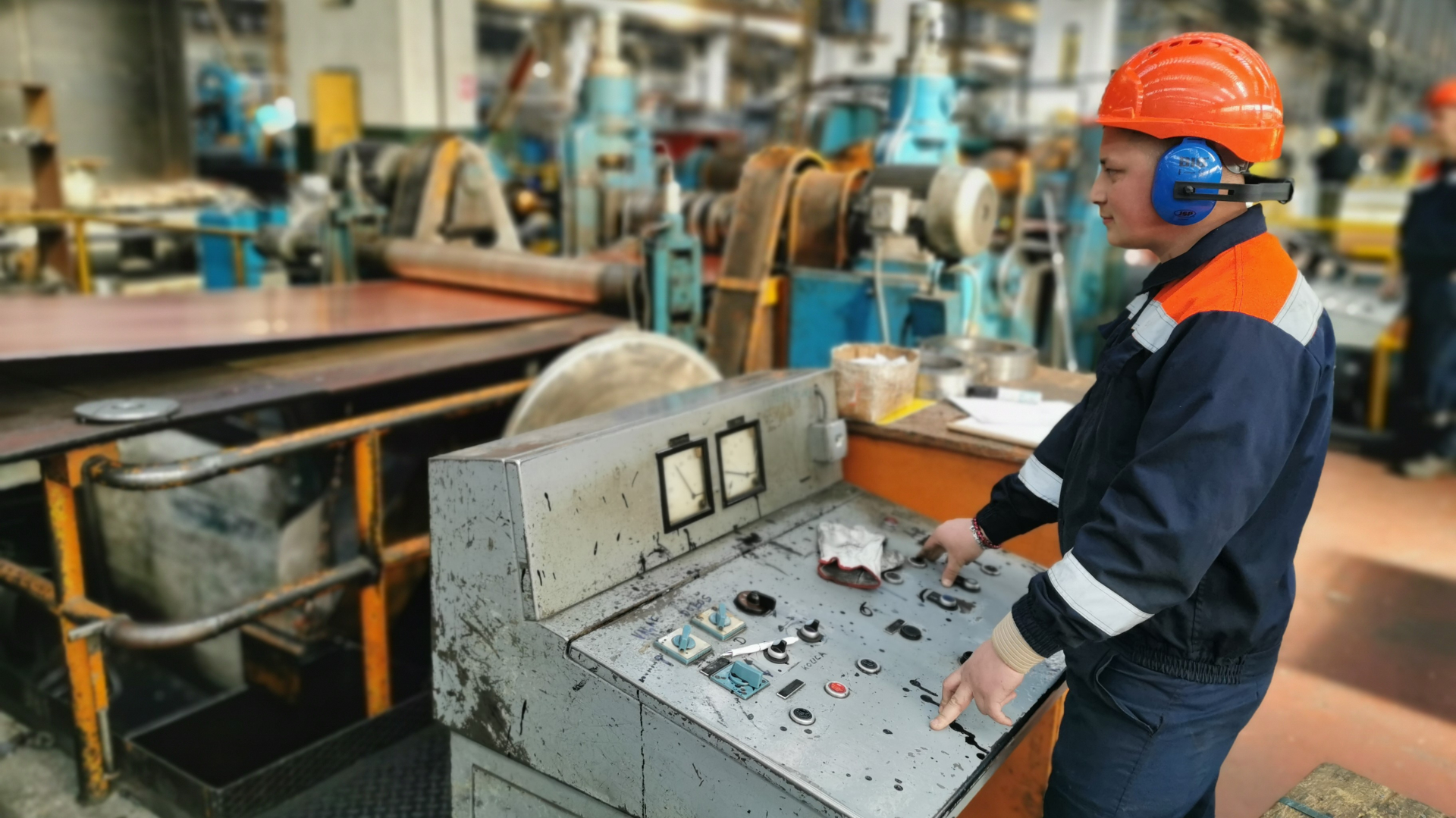 „Fabrika nije stala, ima perspektivu“: Valjaonica bakra u Sevojnu ulazi u deceniju najvećih investicija, slede rekordna ulaganja