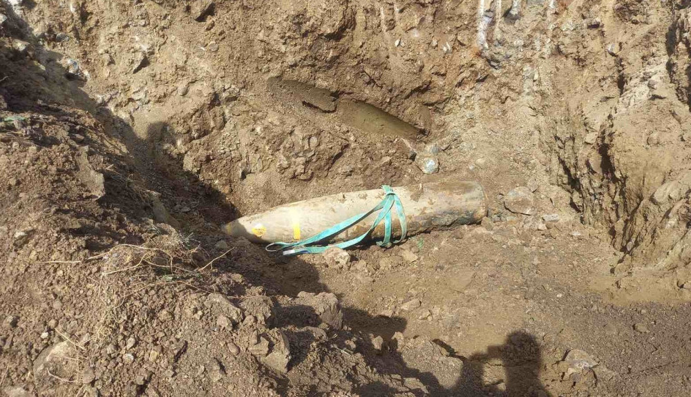 Čule se detonacije, više od 150 bombi i kilogram i po eksploziva uništeno u Straževici: Operativni tim iz Kragujevca u velikoj akciji uklonio opasna neeksplodirana sredstva