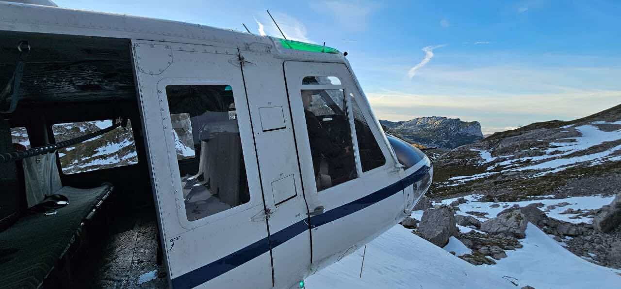 Drama na Durmitoru, izgubila se dvojica Izraelaca: Spasioci celu noć tragali  i tek u zoru ih izvukao helikopter - ovo su slike sa lica mesta (FOTO)