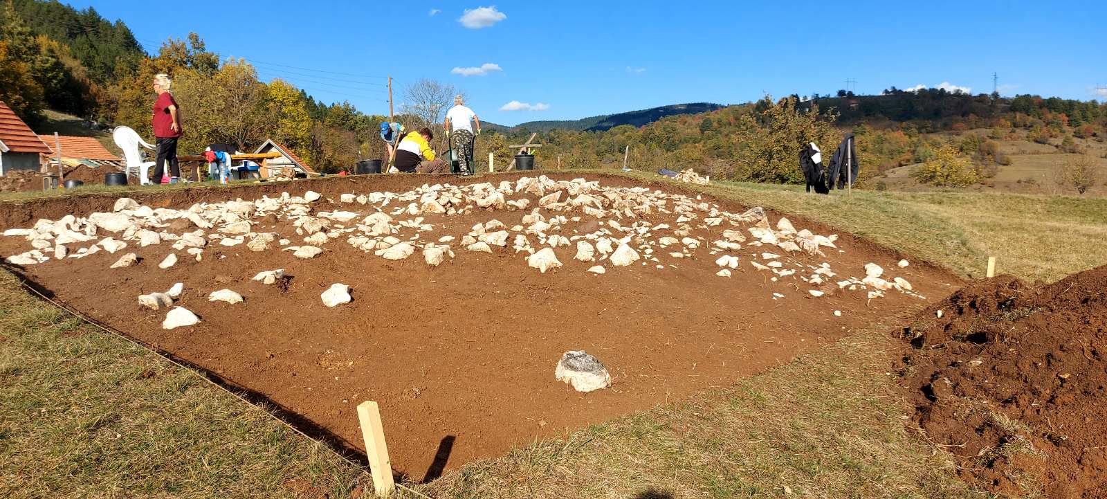 Neverovatno otkriće užičkih arheologa: Na lokalitetu Crkvine kod Nove Varoši pronađena urna - unutra ostaci pokojnika iz bronzanog praistorijskog doba (FOTO)