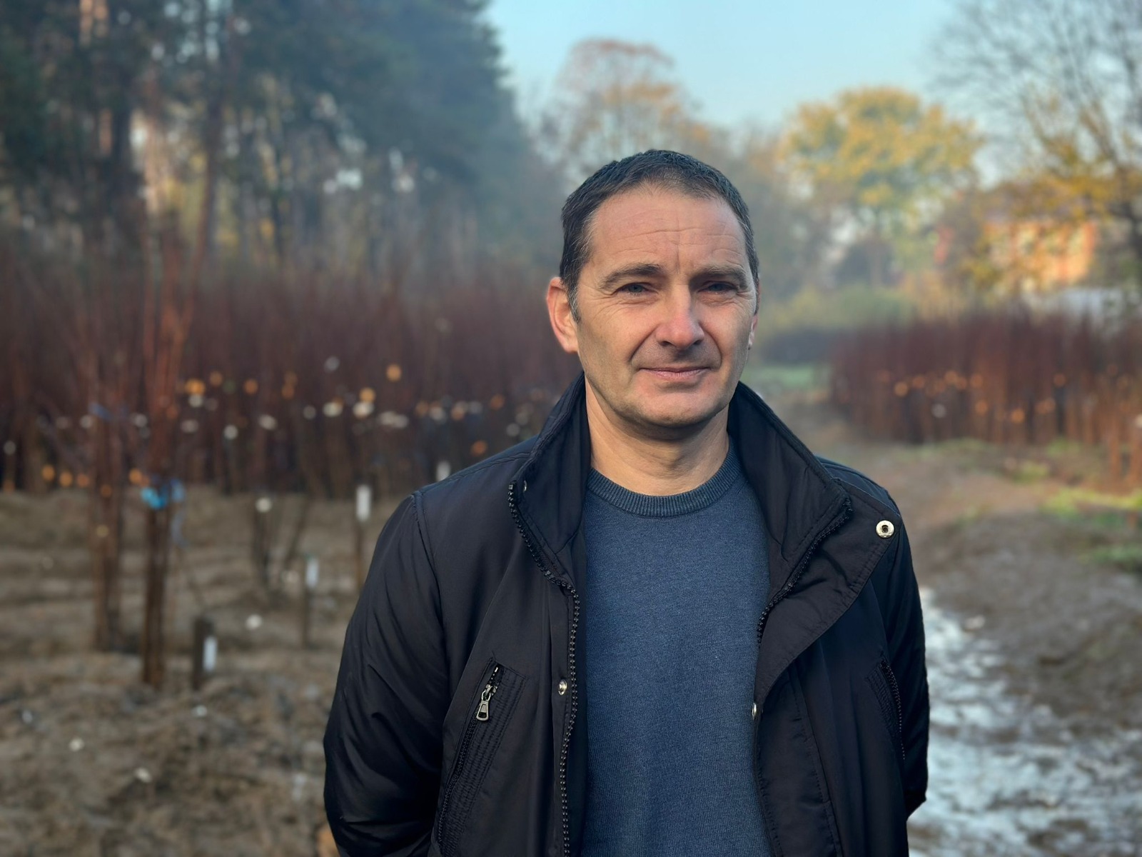 Nema odmora za čačanske voćare: Nakon berbe počela jesenja sadnja, stručnjak otkriva - ovo sada su idealni uslovi a najtraženija je ubedljivo šljiva/ Foto: RINA