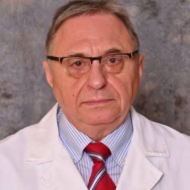Tuga u Senti: Preminuo doktor Miodrag Mrkšić, jedan od najcenjenijih hirurga Opšte bolnice