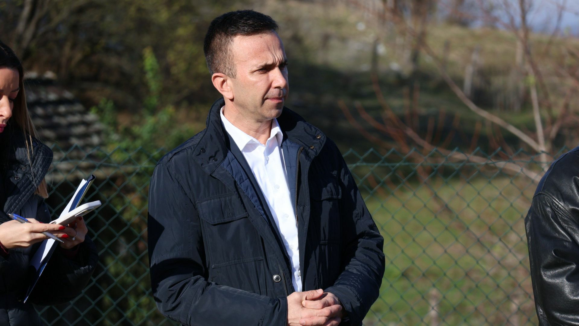 Vučić u poseti porodici Janković u selu Tolići kod Mionice / foto: RINA