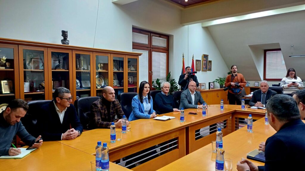 Velika stvar za Čačak: Grad na Moravi ušao  u uži izbor za „Prestonicu mladih Srbije” - to je grad gde se glas mladih čuje i poštuje (FOTO)