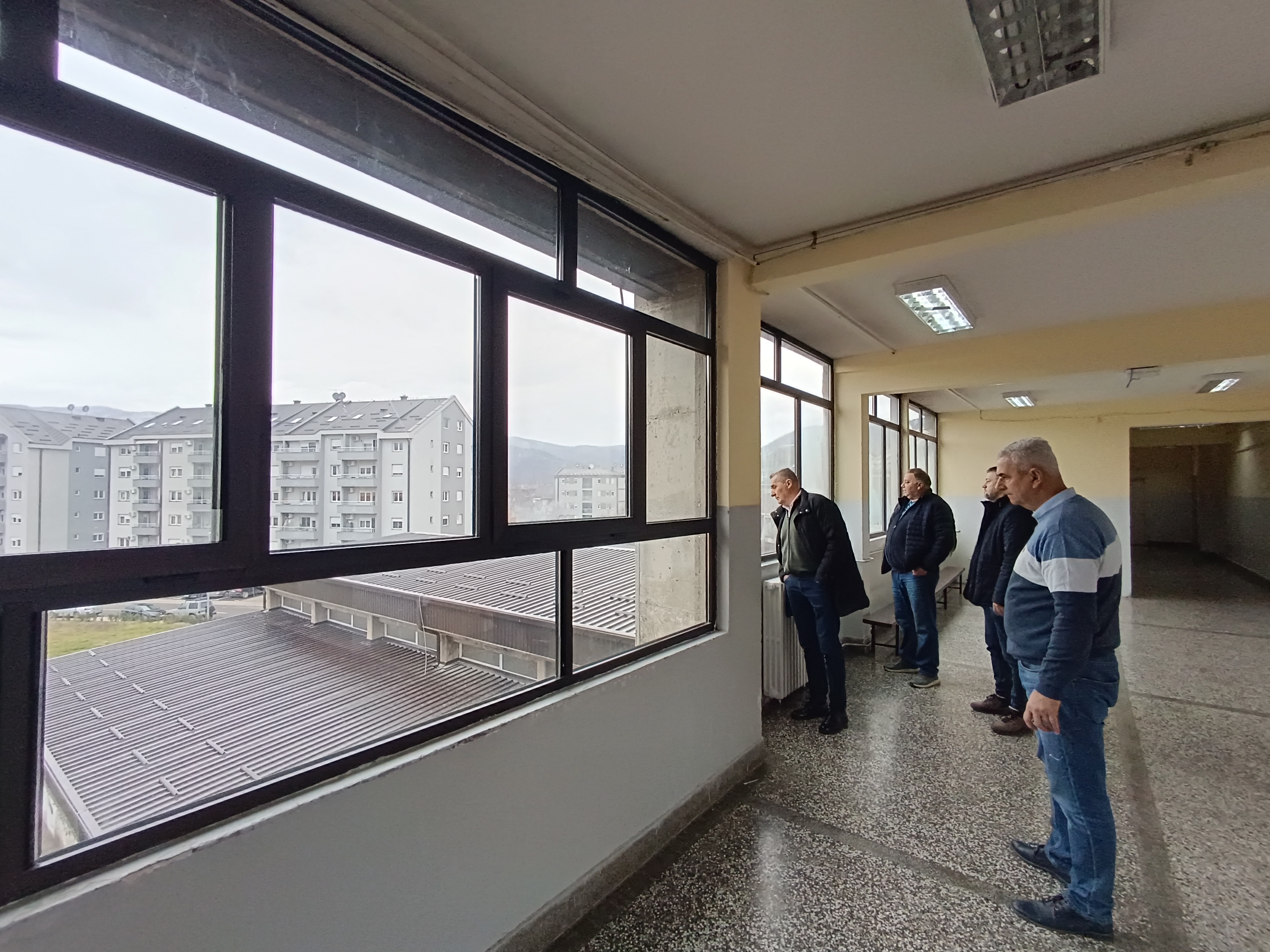 „Bezbednost naše dece nema cenu“: Kraj brige za učenike i sportiste u opštini Bajina Bašta, obnovljen krov fiskulturne sale