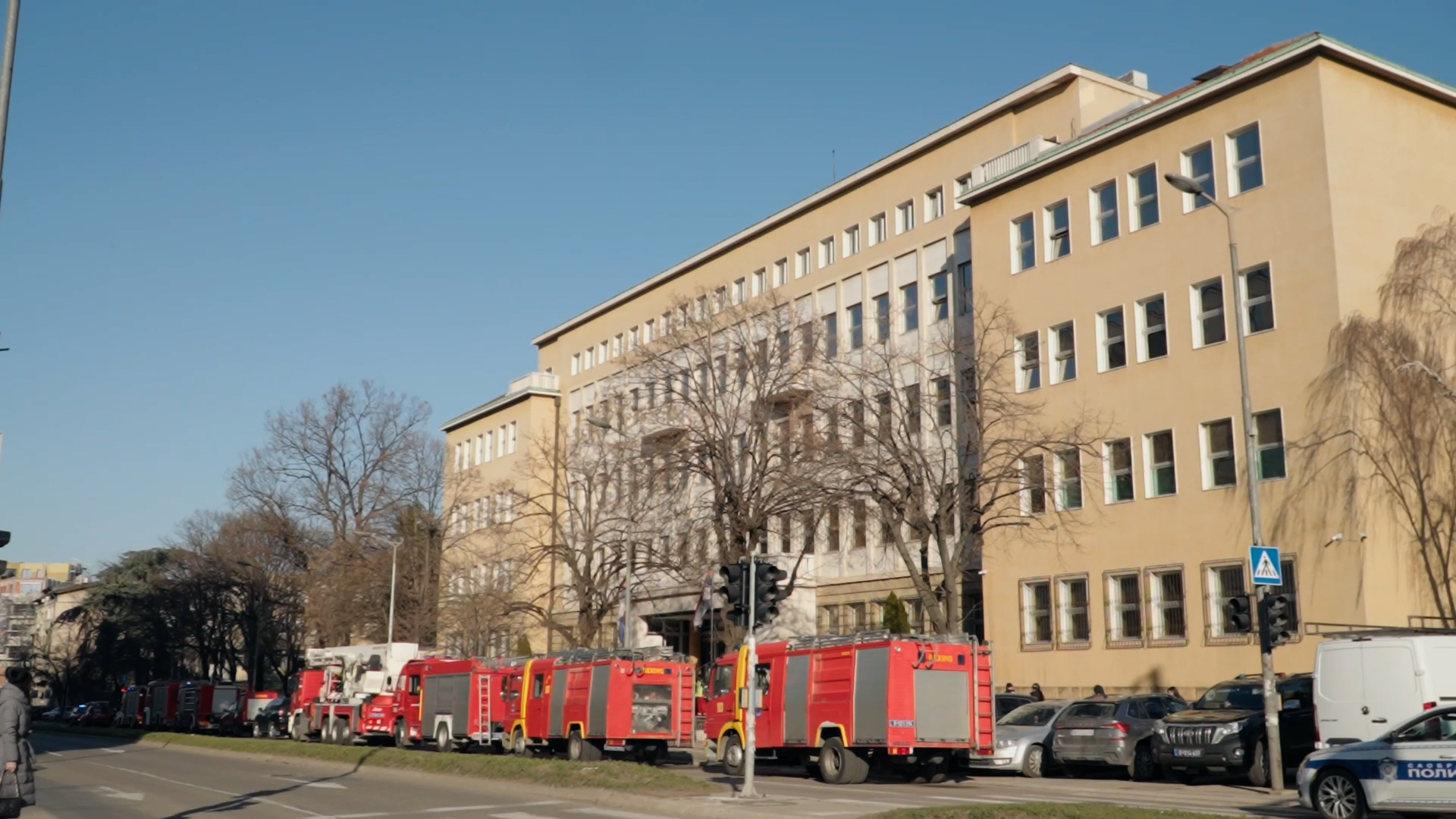 Požar u zgradi Specijalnog suda u Ustaničkoj ulici brzo lokalizovan, nema povređenih/ Foto: RINA