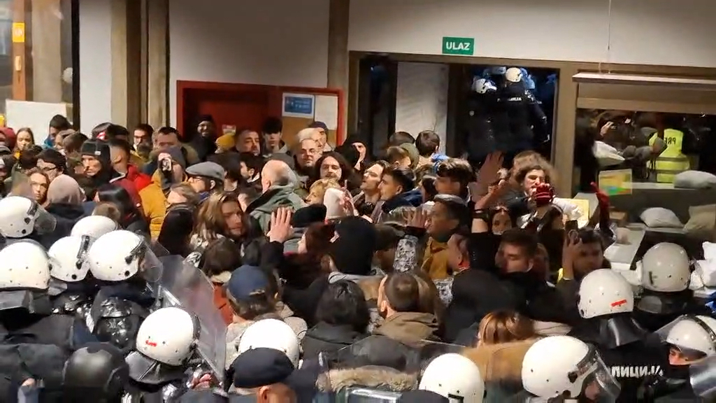 Protest zbog otkaza na Filozofskom fakultetu u Novom Sadu/ Foto: RINA