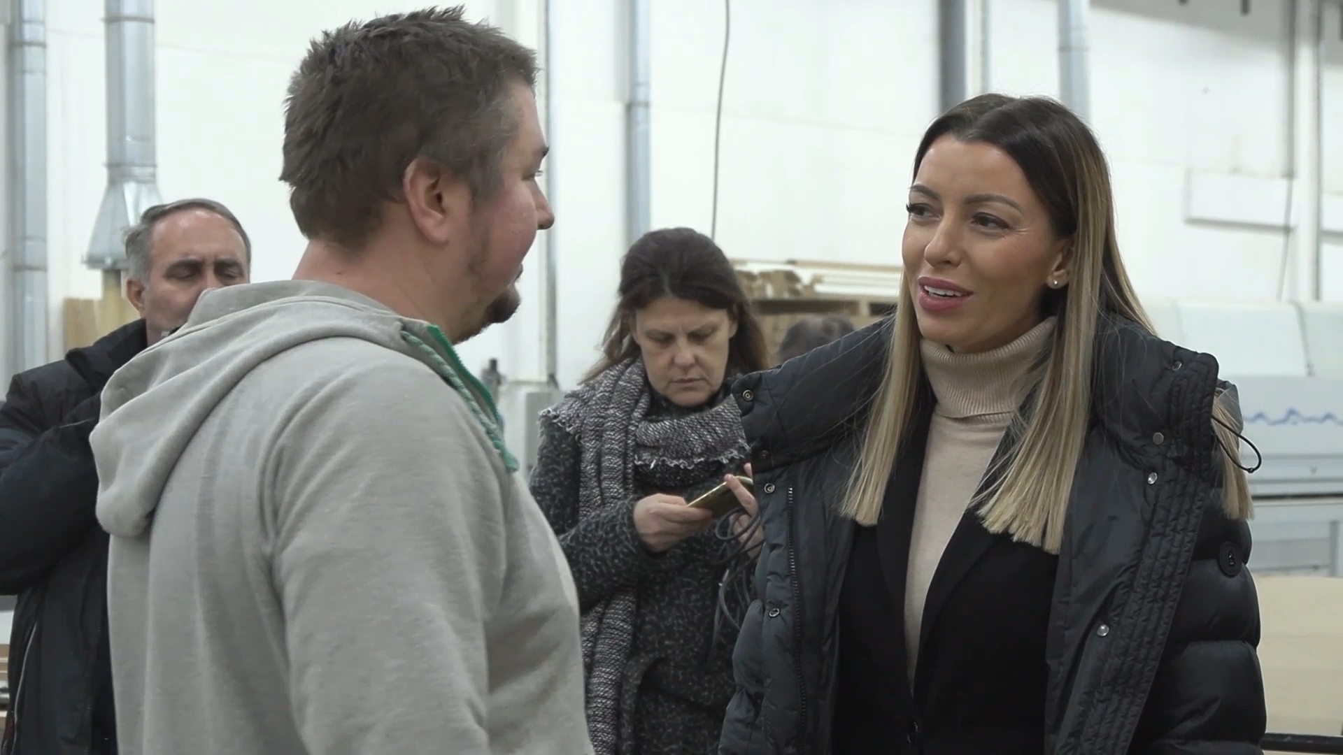 Rekonstruiše se ulica koja je žila kucavica Bajine Bašte: Svetosavska dobija novi izgled vredan preko 450 miliona, radove najavila ministarka Mesarović (FOTO)