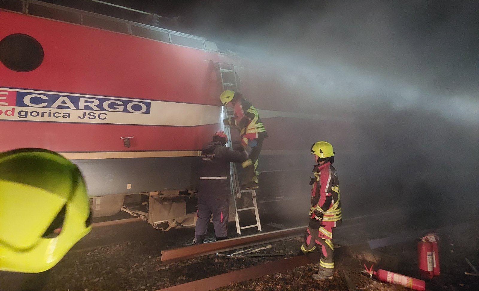Drama na pruzi kod Bijelog Polja: Zapalila se lokomotiva teretnog voza na Slijepač mostu, tri sata trajalo lokalizovanje vatre (FOTO)