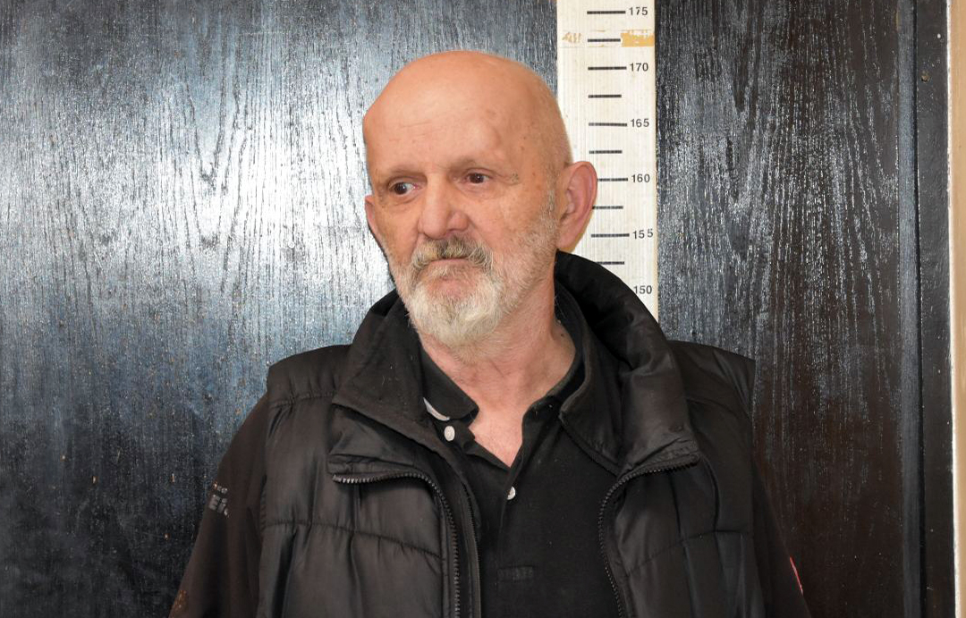 Lažno se predstavljao kao „veza iz PIO fonda“ i varao penzionerke: Uhapšen muškarac u Beogradu, sumnja se na najmanje sedam prevara (FOTO)