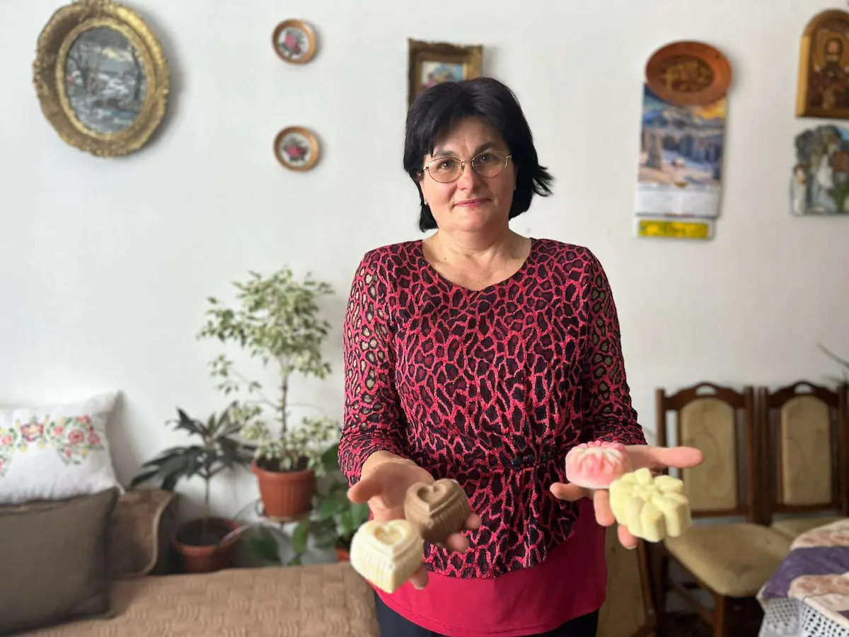 Kad je ideja sjajna nije bitno da li ste u Knez Mihailovoj ili u selu Rošci pod Kablarom: Nevenka pravi domaće sapune u svojoj kući, žene ih obožavaju (FOTO)