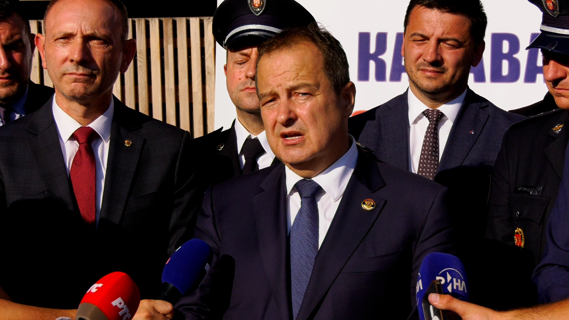 Dačić stabilnije, ali i dalje u teškom stanju: Oglasili se iz Kliničkog centra Srbije