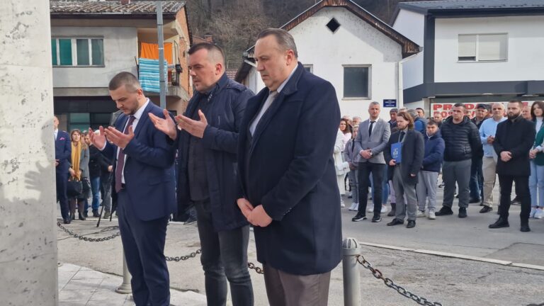 Ne odustajemo od traženja pravde i istine: Danas se navršava 33 godine od zločina u Štrpcima, iz voza izvedeno 20 putnika i ubijeno