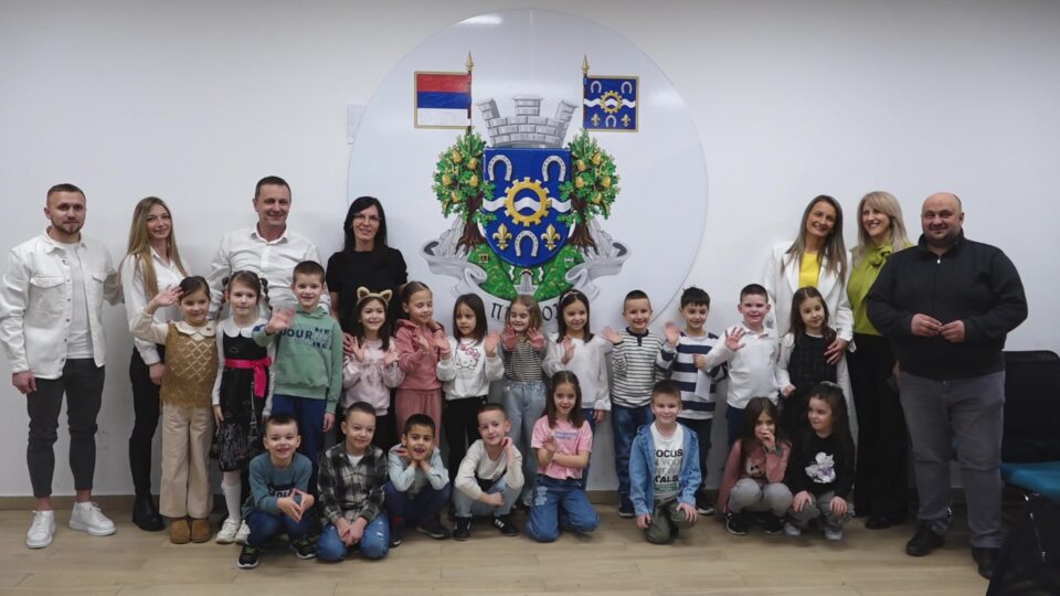 Ovo je najslađa liga šampiona koju ste videli: Mališani iz Priboja ubedljivi na tronu, već treću godinu zaredom podigli pobednički pehar (FOTO)