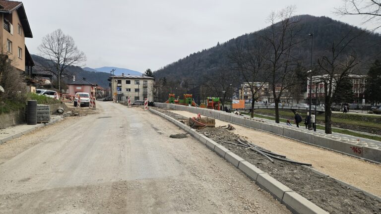 Ova saobraćajnica menja lice Prijepolja: Radovi na rekonstrukciji puta do Mileševa u punom jeku - biće sanirano i klizište
