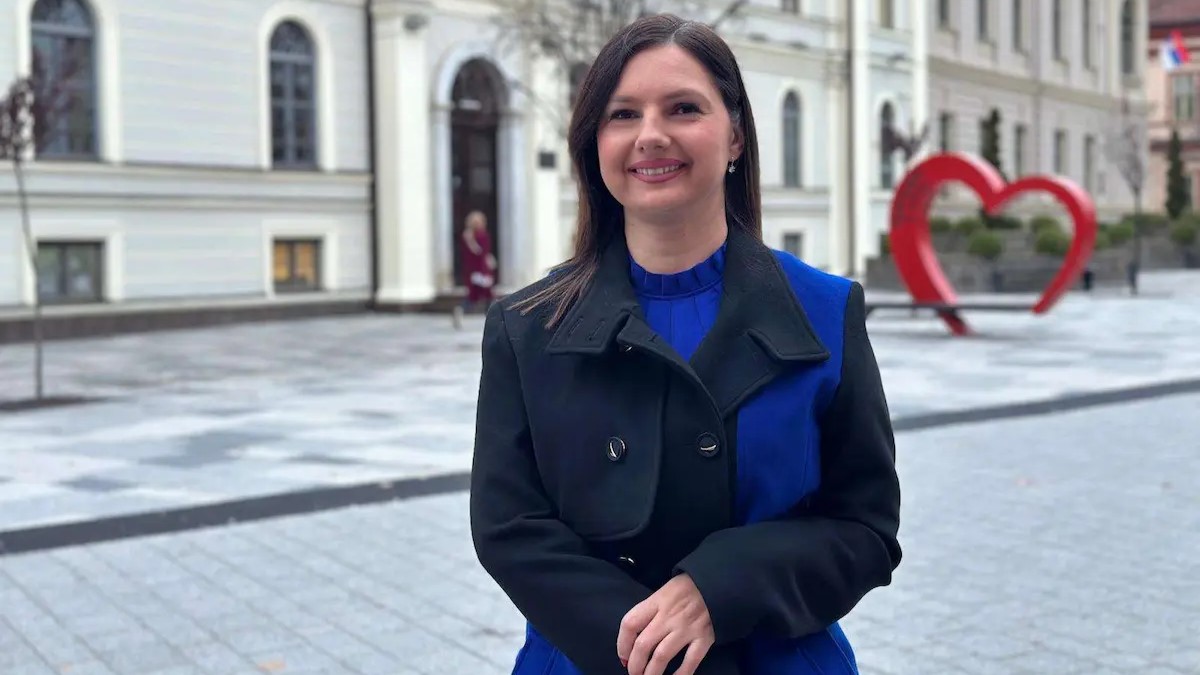 Marjana je osoba sa invaliditetom, ali obavlja veoma važnu javnu funkciju: Mlada Čačanka pokazuje da ne postoje barijere za OSI, uz obrazovanje i zalaganje dobri rezultati ne izostaju
