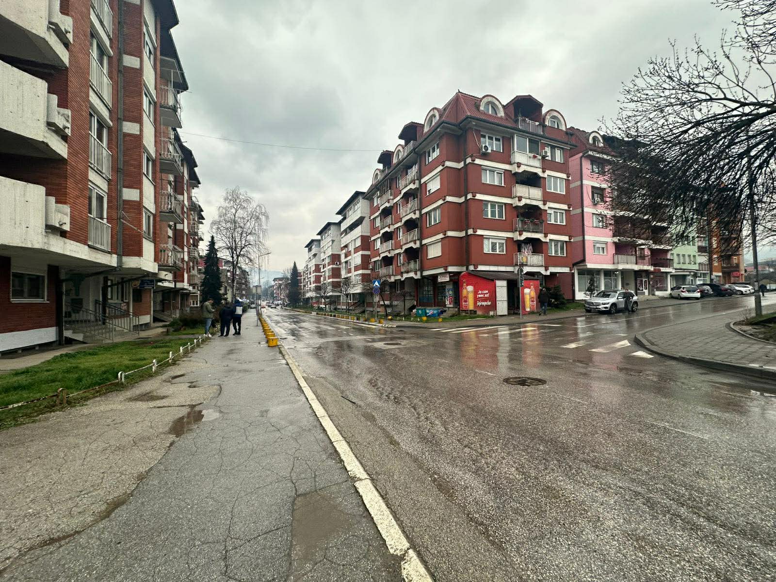 Blokaderi prave haos tokom izbornog dana širom Srbije, policija reaguje - evo kakvo je stanje trenutno u Bajinoj Bašti (FOTO)