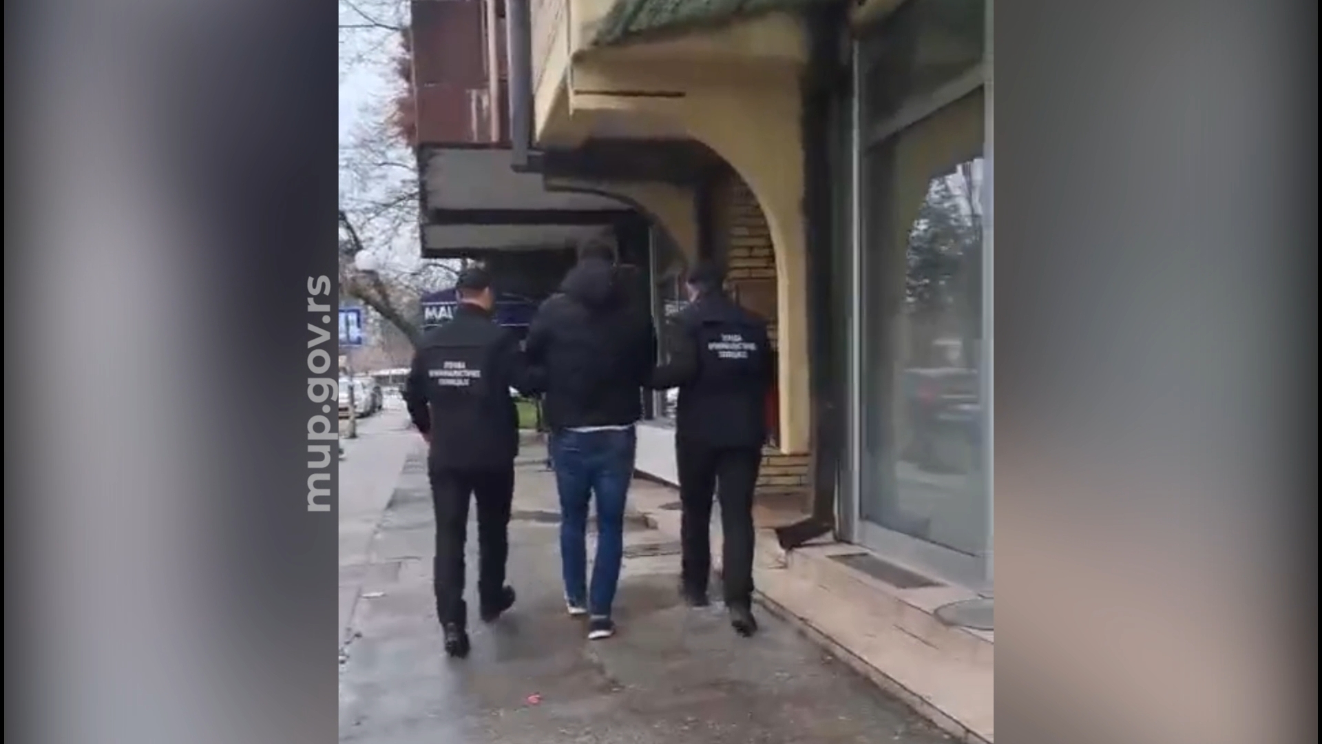 Dve afere, milioni u igri: hapšenja u akciji protiv korupcije širom Srbije