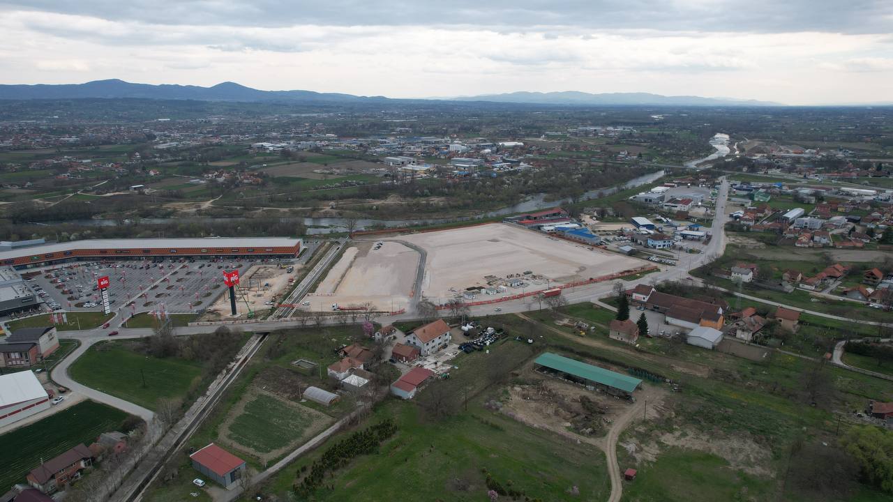 Konačno McDonalds stiže u Čačak: Radovi na izgradnji su u toku, već se traže i radnici - širi se najveći tržni centar u Zapadnoj Srbiji (FOTO)