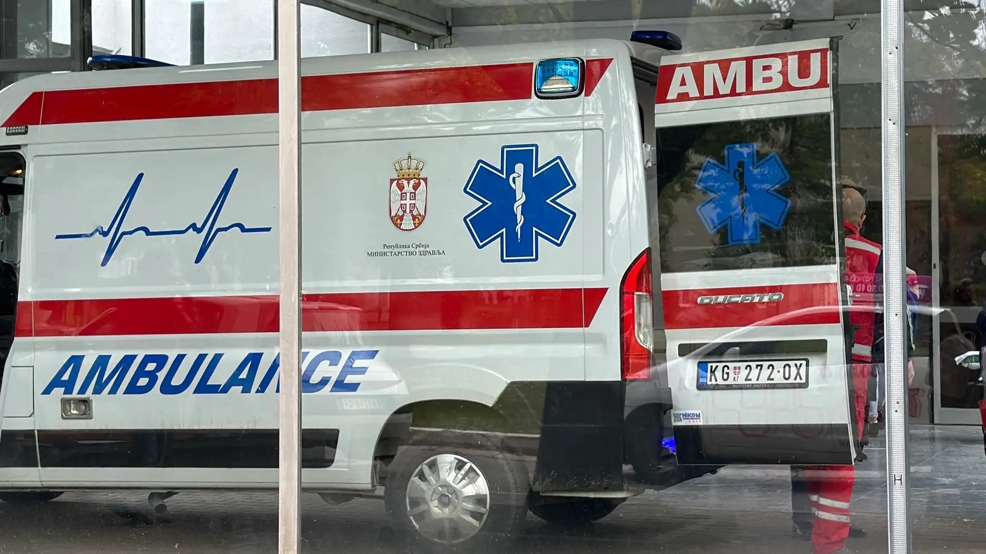 Neprospavana noć za kragujevačke lekare: Ambulante pune pacijenata, ogroman broj izlazaka na javna mesta