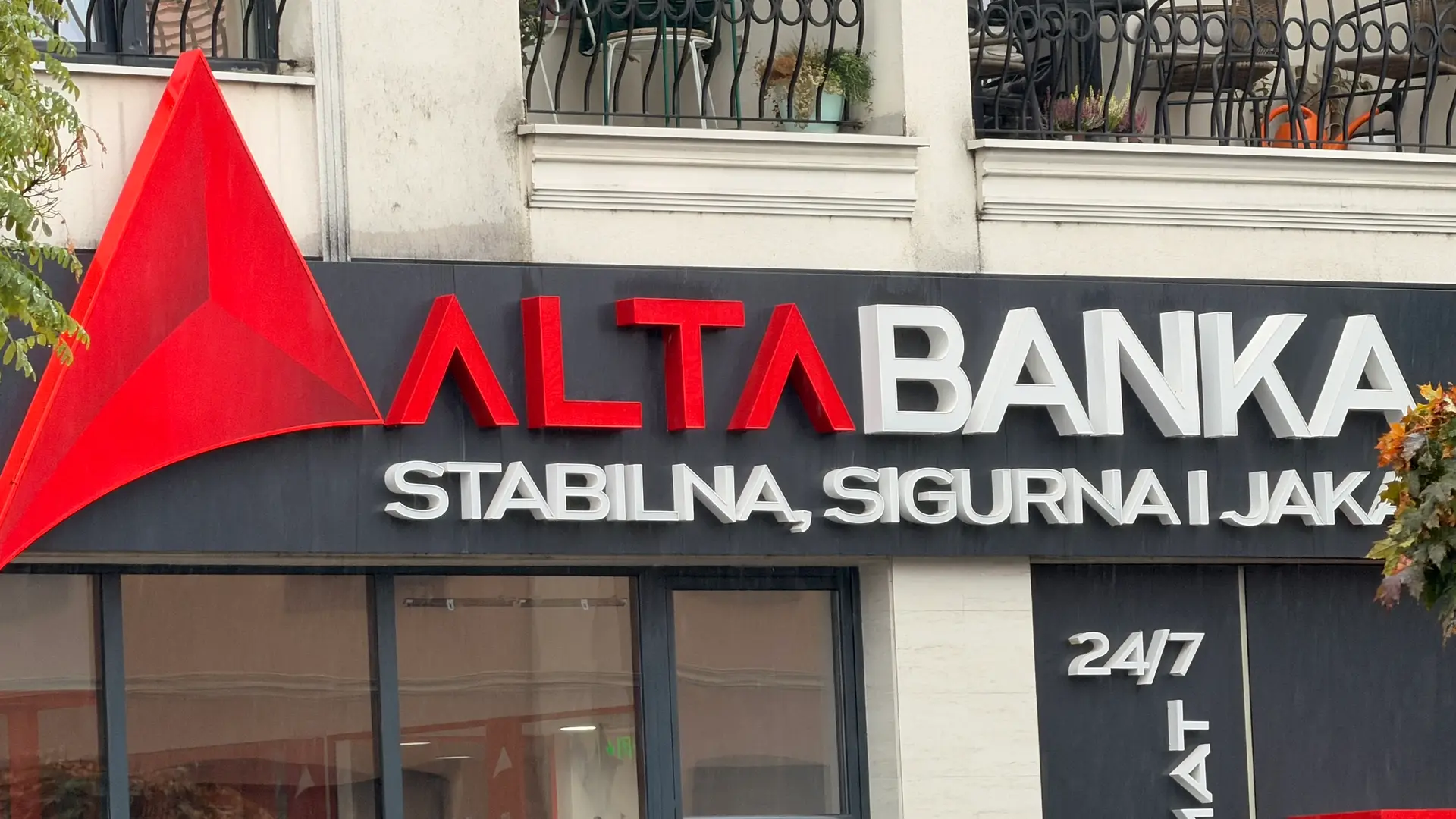 Narodna banka Srbije oduzela dozvolu za rad Alta banci: Deponenti osigurane iznose dobijaju u roku od sedam radnih dana