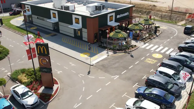 Otvoren McDonalds u Čačku, foto: RINA