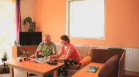 Samo nam je bilo važno da sačuvamo glavu: Radojka i Jovo sa bebom u naručju prognani tokom Oluje, danas je Dragačevo njihov dom (FOTO)