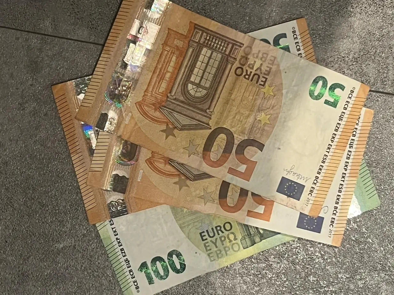 Prosečna plata u Moravičkom okrugu oko 900 eura: U Lučanima ubedljivo najviša, a u Ivanjici najniža zarada