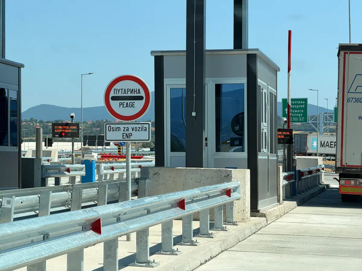 Kamioni satima stoje na izlazu iz Srbije: Na Šidu zadržavanje čak četiri sata, čeka se i na Batrovcima
