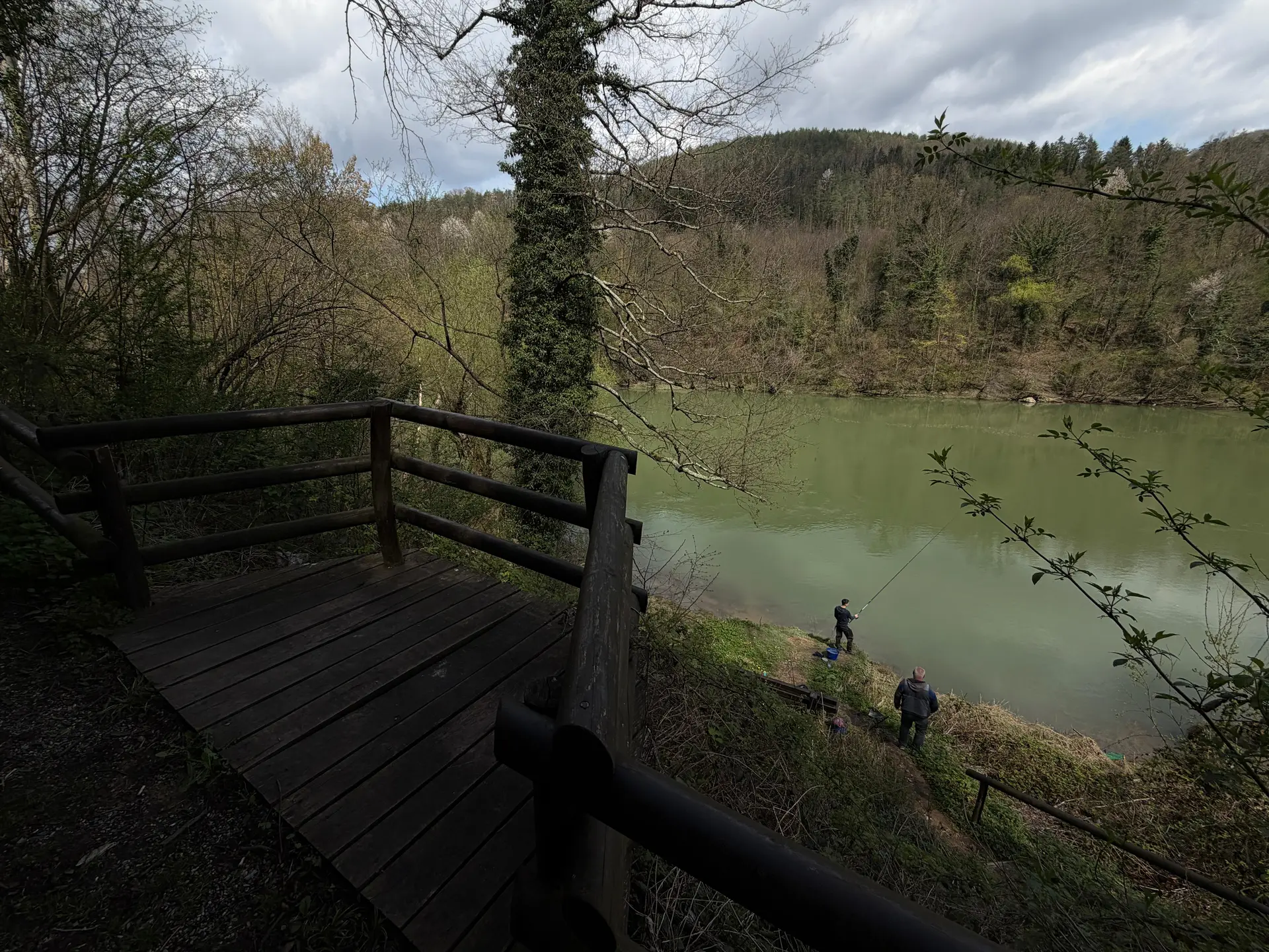 Turistička atrakcija na obalama Drine: Splavarska pećina u srcu Perućca privlači sve više posetilaca - evo i zbog čega (FOTO)