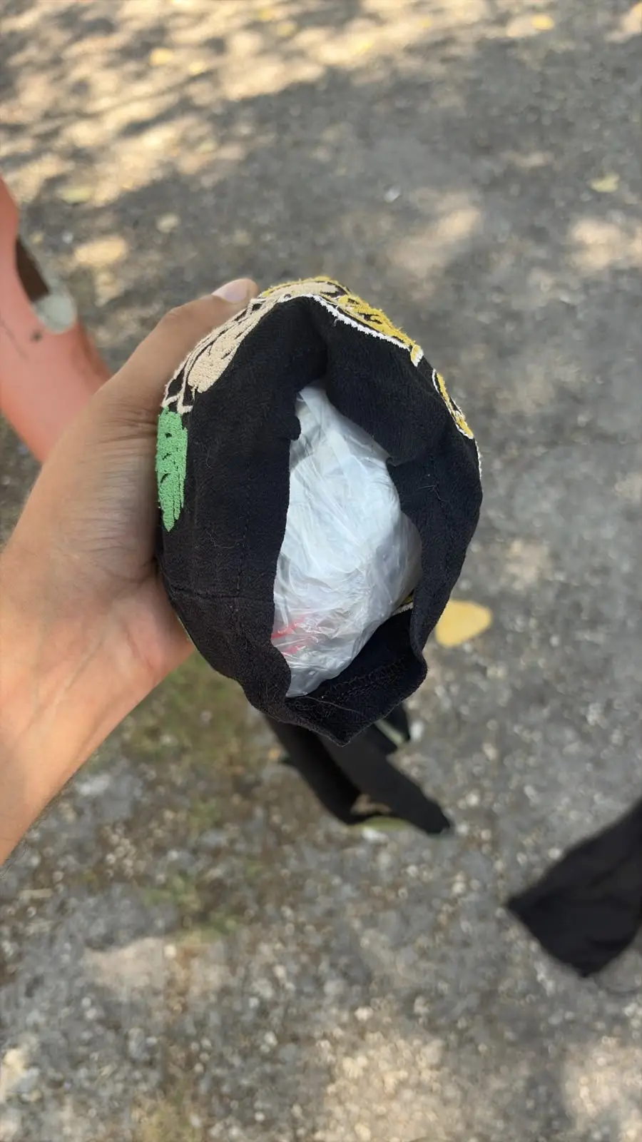 Turkinje od Cetinjanina kupile drogu za 200 eura: Sve se otkrilo tokom rutinske kontrole, marihuana pronađena i u stanu stranih državljanki