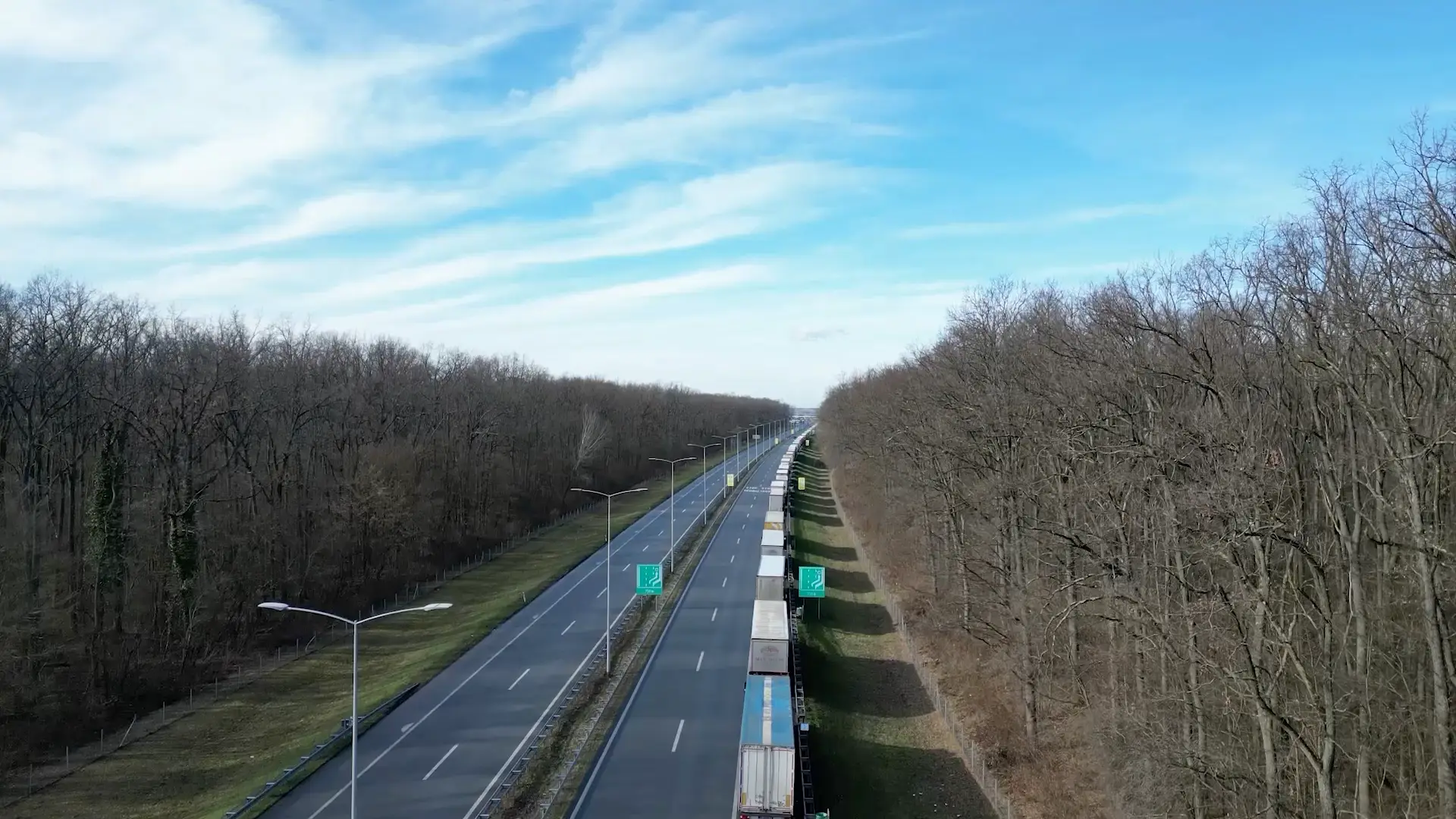 Velike gužve na izlazu iz Srbije: Na Batrovcima se čeka tri sata, na Horgošu 90 minuta