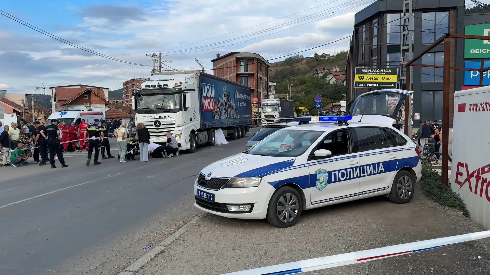 Vozač kamiona iz Tutina iza rešetaka do daljnjeg: Pokrenuta istraga zbog tragedije u kojoj je u Novom Pazaru poginula žena (FOTO)