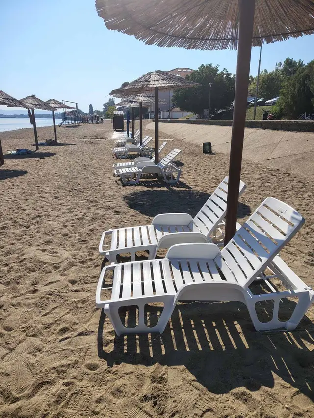 Rekordna posećenost na plaži u Kladovu/ Foto: Opština Kladovo