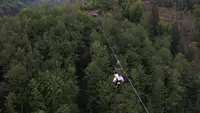 Neverovatna turistička atrakcija, a sve je počelo od jedne sajle: Zlatiborski zipline u selu Ljubiš najduži u regionu - upravo ovako izgleda spust (FOTO)(VIDEO)